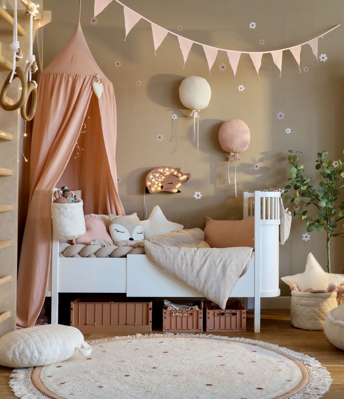 Kidsroom With Cozy Decor In Powder Pink &amp; Beige