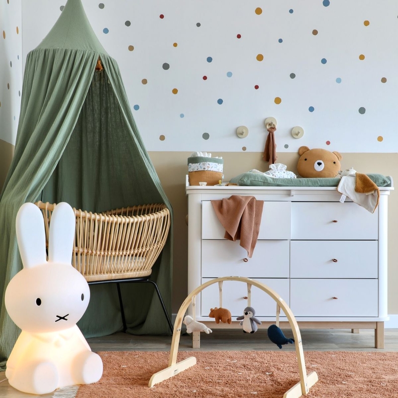 Babyroom With Dots &amp; Khaki Muslin