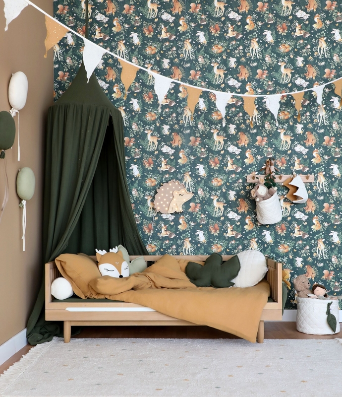 Forest-Kidsroom With Dark Green, Camel &amp; Cream Decor