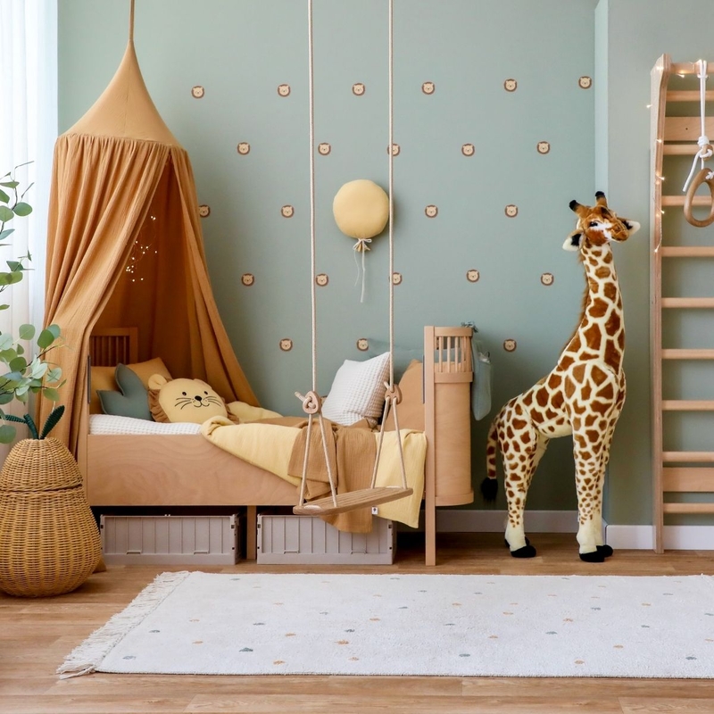 Kidsroom With Lion Decor In Yellow, Camel &amp; Khaki